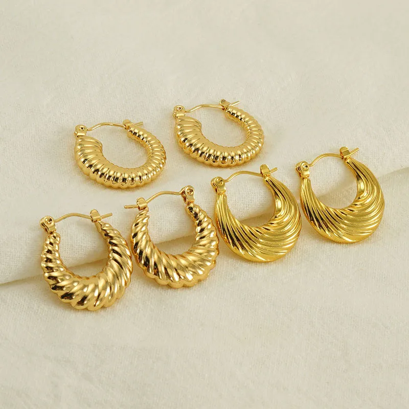 Wholesale titanium steel geometric 18K gold-plated earrings