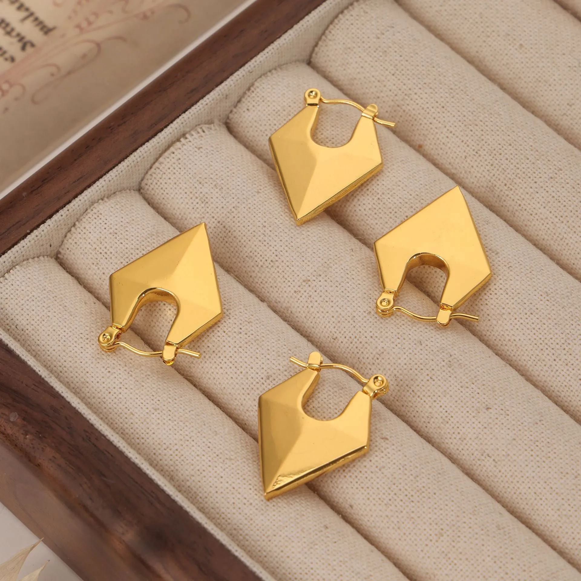 Wholesale Titanium Steel Gold Plated Geometric Simple Earrings