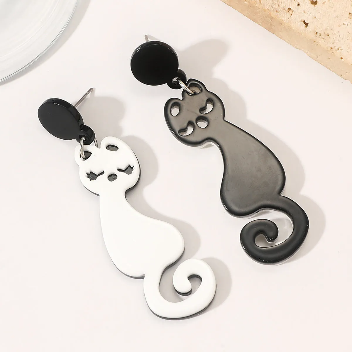 Wholesale Valentine's Day Cat Love Letter Acrylic Earrings