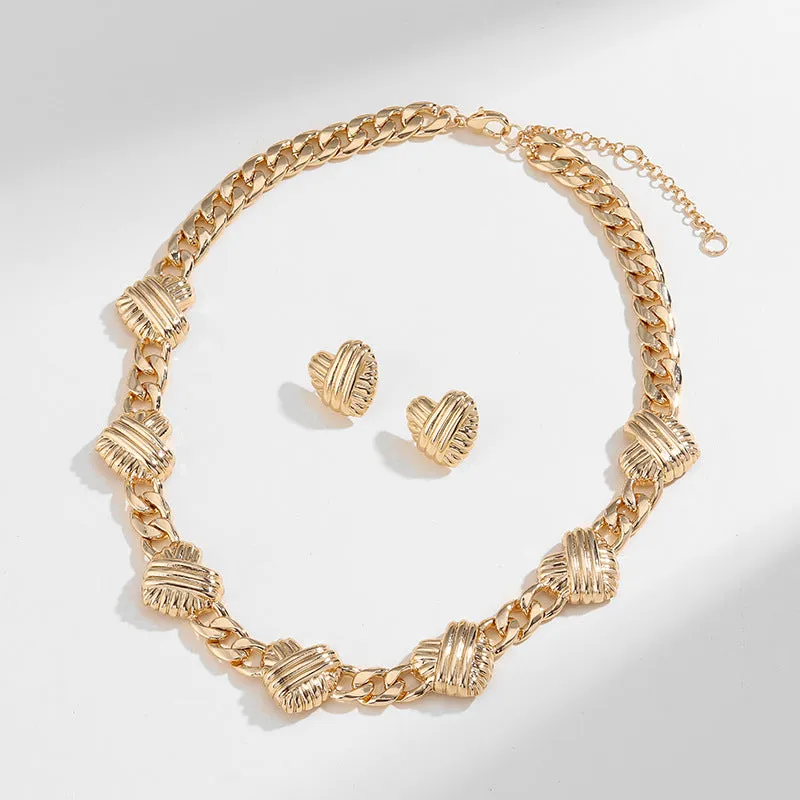 Wholesale Valentine's Day Heart Peach Alloy Earrings Set