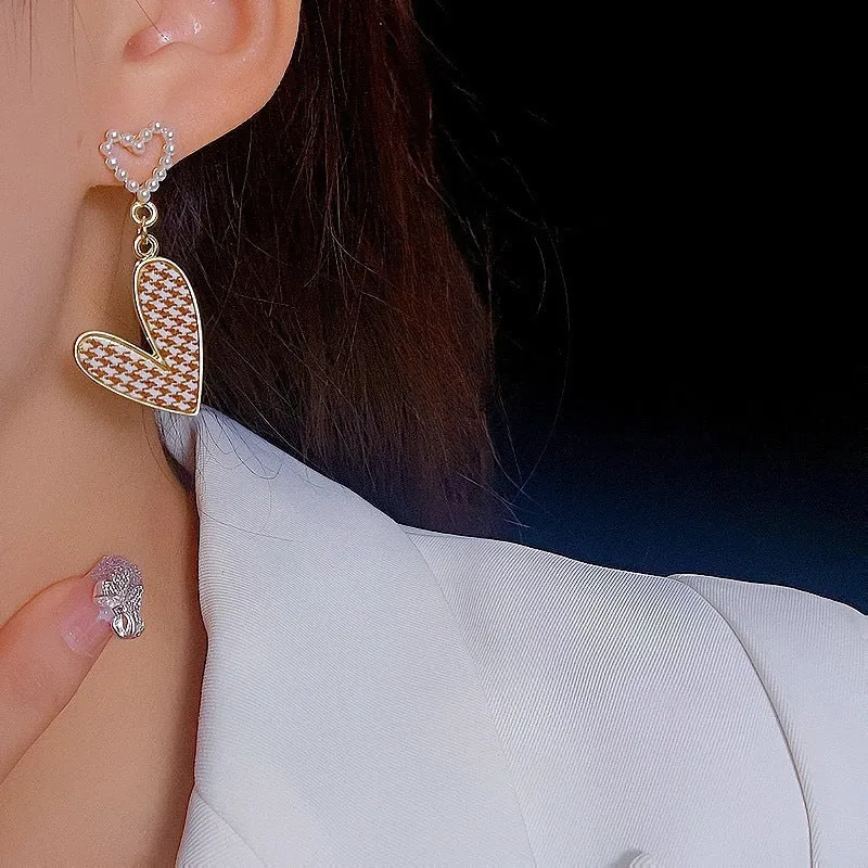 Wholesale Valentine's Day Houndstooth Fabric Pearl Love Earrings