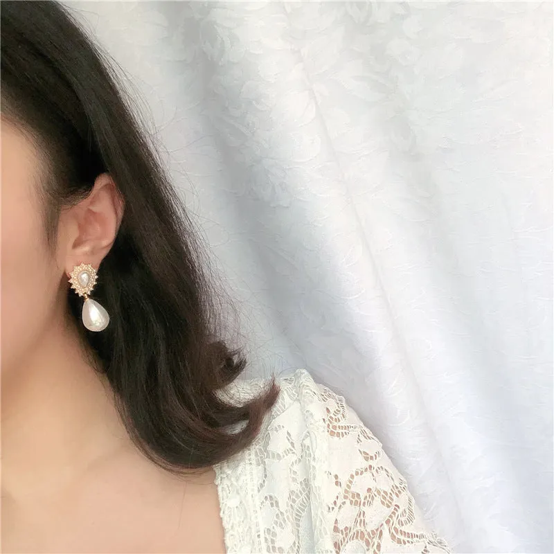Wholesale Vintage Baroque Drop Pearl Earrings