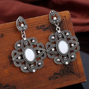Wholesale Vintage Crystal Cat's eye Alloy Ear Studs