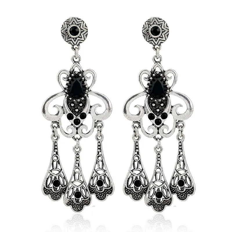 Wholesale Vintage Diamond Tassels Alloy Earrings