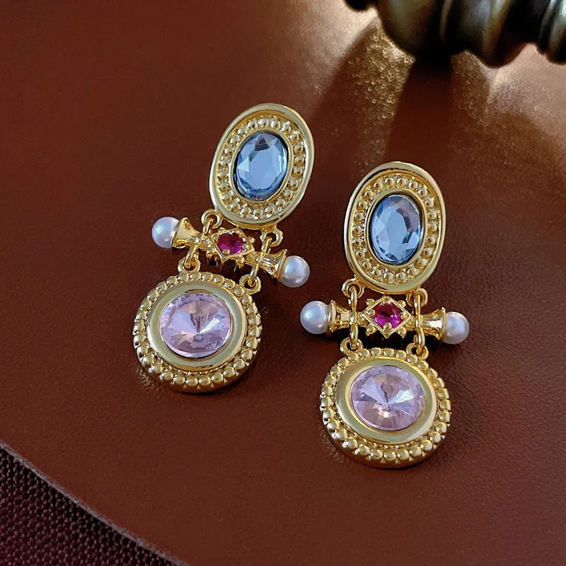 Wholesale Vintage Earrings Palace Style Earrings