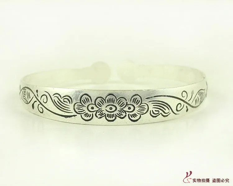 Wholesale Vintage elephant carved open women's dragon and phoenix bracelet ethnic style Tibetan silver bracelet Miao silver bracelet
