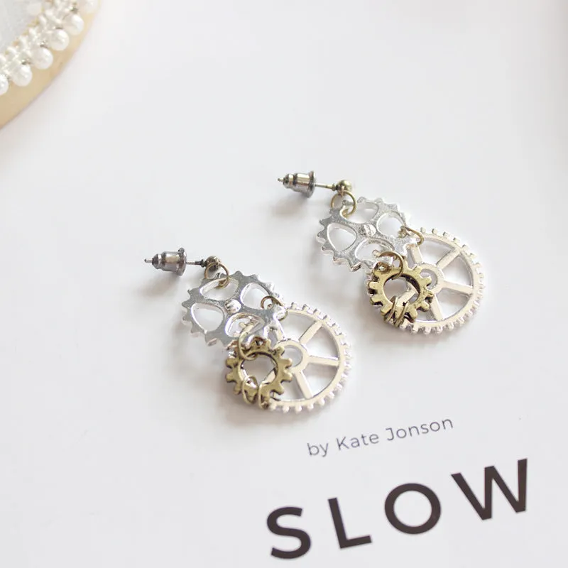 Wholesale Vintage Gear Chain Asymmetric Long Earrings