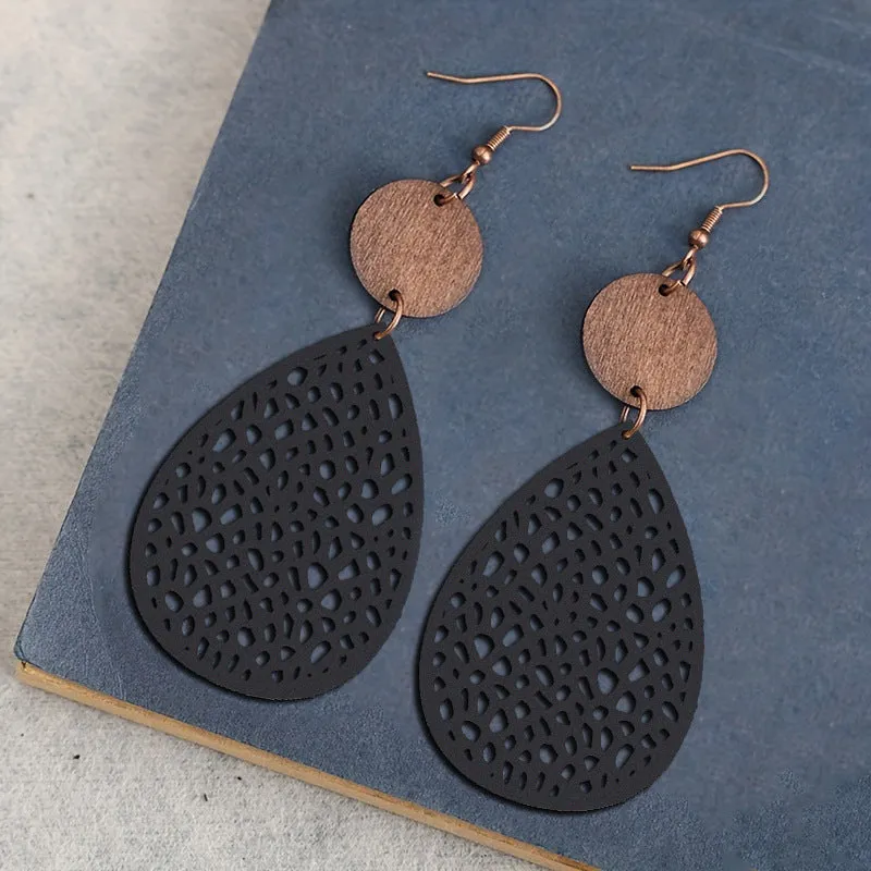 Wholesale Vintage Hollow Spider Web Spliced Wood Chip Leather Earrings