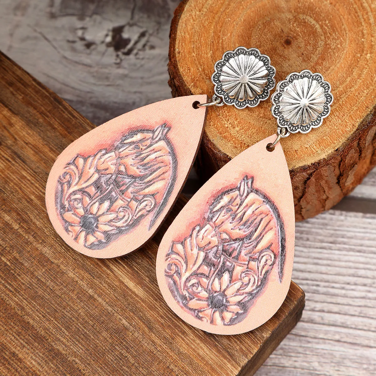 Wholesale Vintage Horse Head Wooden Drop Shaped Earrings