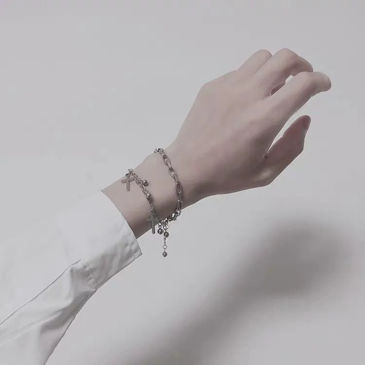Wholesale Vintage Metal Double Cross Pendant Hip Hop Multi-layer Bracelet