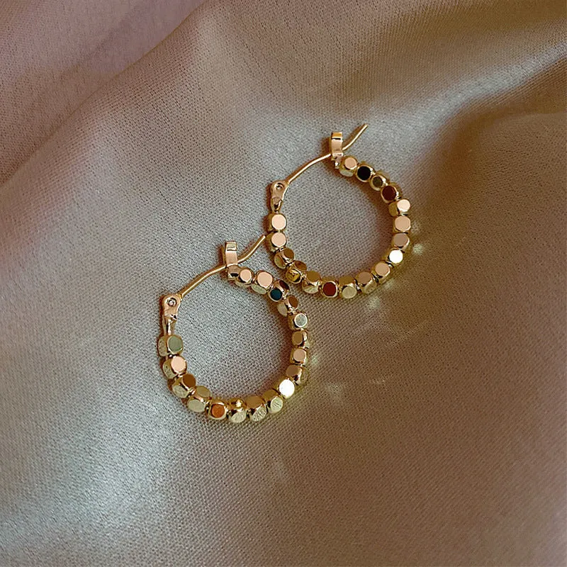 Wholesale Vintage Metal Earrings, Hoop Pendants, Minimalist Temperament, Square Beaded Earrings