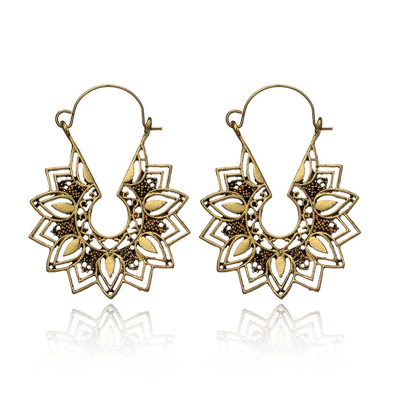 Wholesale Vintage Statemente Flower Heart Alloy Earrings