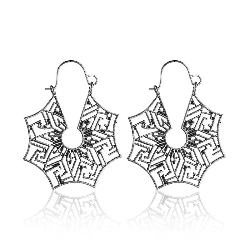 Wholesale Vintage Statemente Flower Heart Alloy Earrings