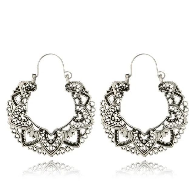 Wholesale Vintage Statemente Flower Heart Alloy Earrings