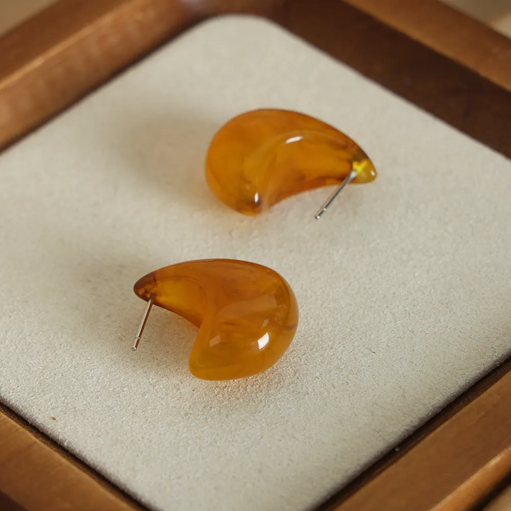 Wholesale Vintage Tear Drop Shaped Resin Earrings