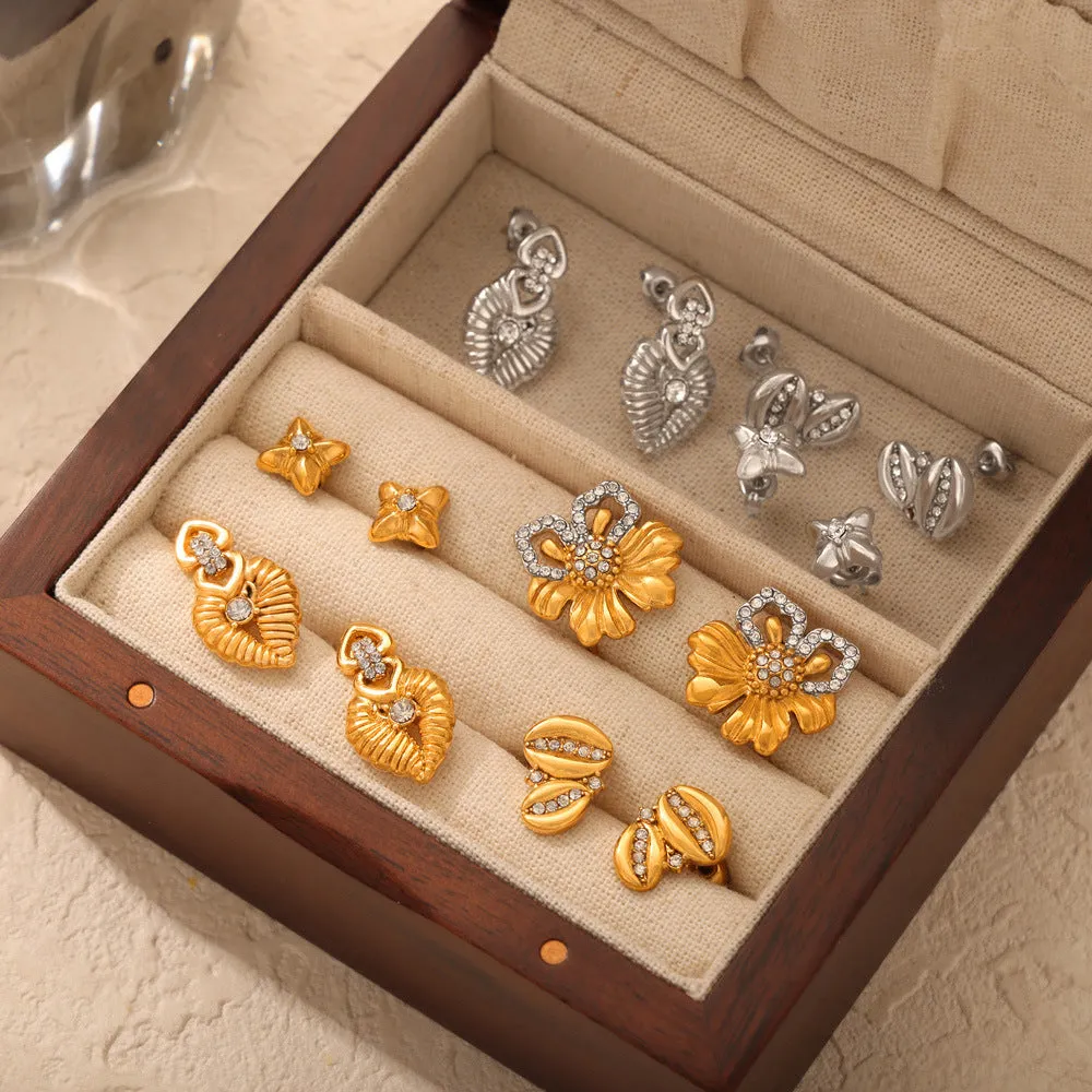 Wholesale Vintage Titanium Steel Gold Plated Geometric Flower Diamond Earrings