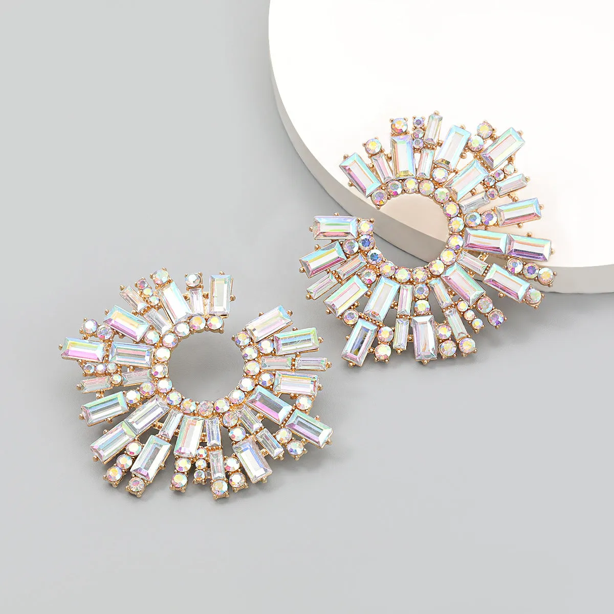 Wholesale Water Diamond Sunflower Alloy Earrings