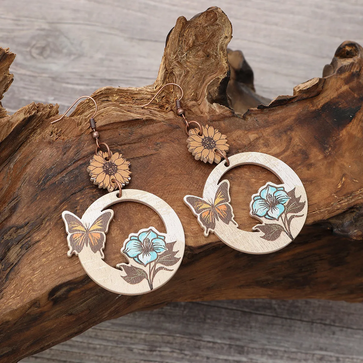 Wholesale Western Style Butterfly Bee Flower Pattern Wooden Earrings