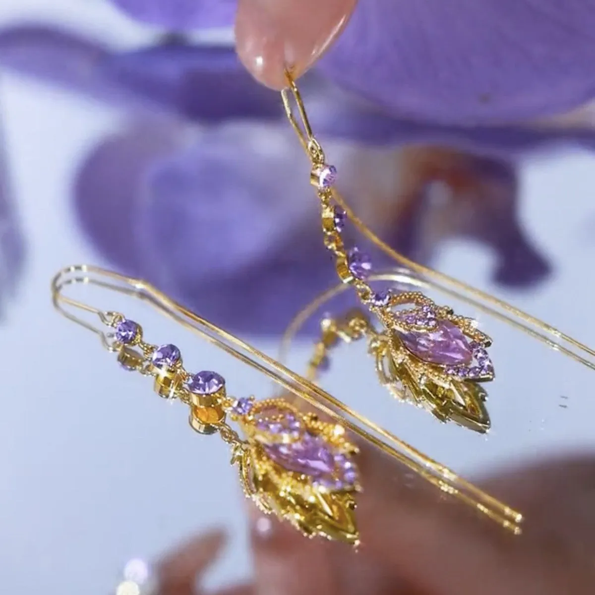Wholesale wholesale 2024 new style purple diamond leaf earrings women's light luxury niche design high temperament earrings