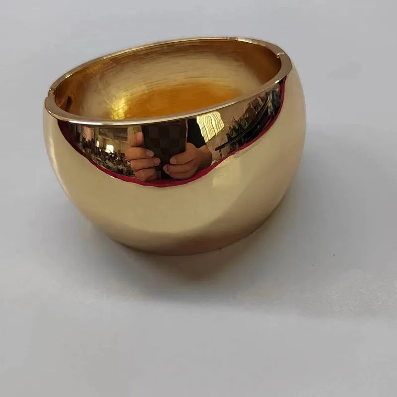 Wholesale Wide bracelet electroplated alloy personalized bracelet jewelry
