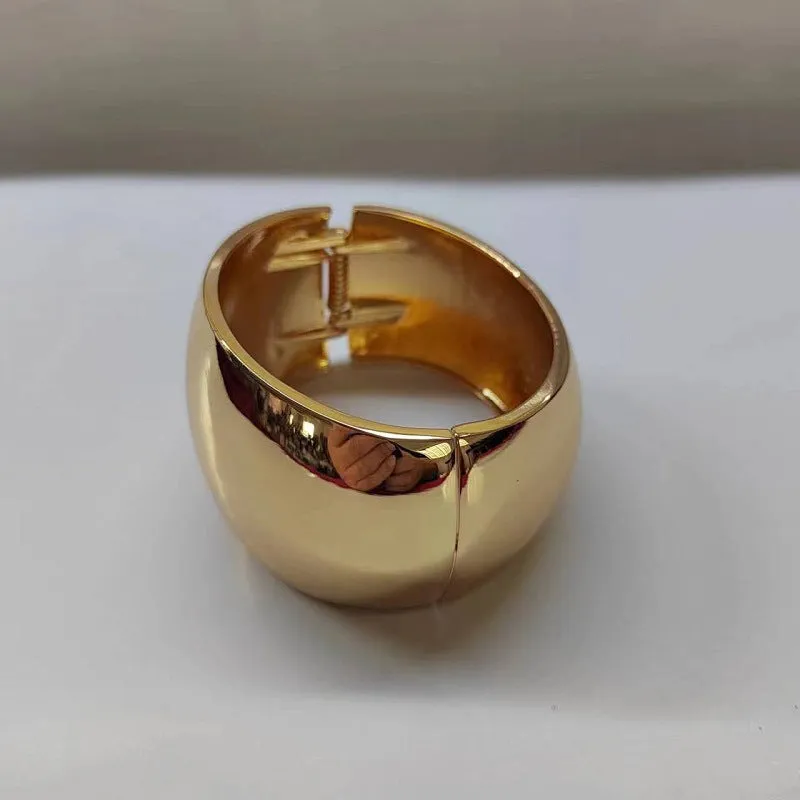 Wholesale Wide bracelet electroplated alloy personalized bracelet jewelry