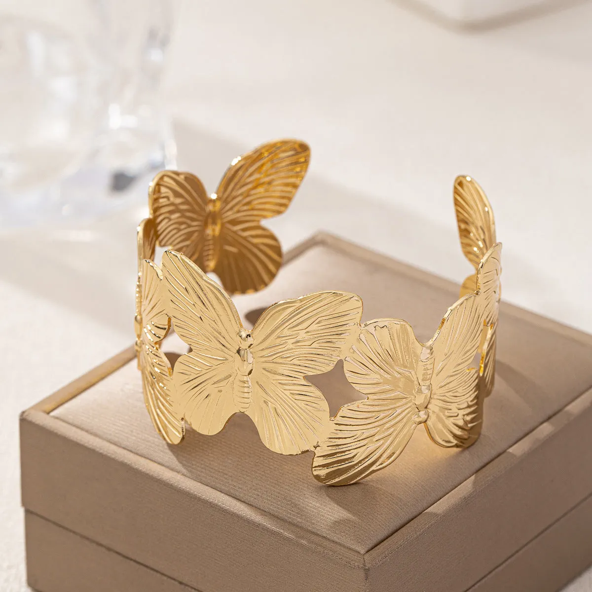 Wholesale wide hammered pleated golden bracelet