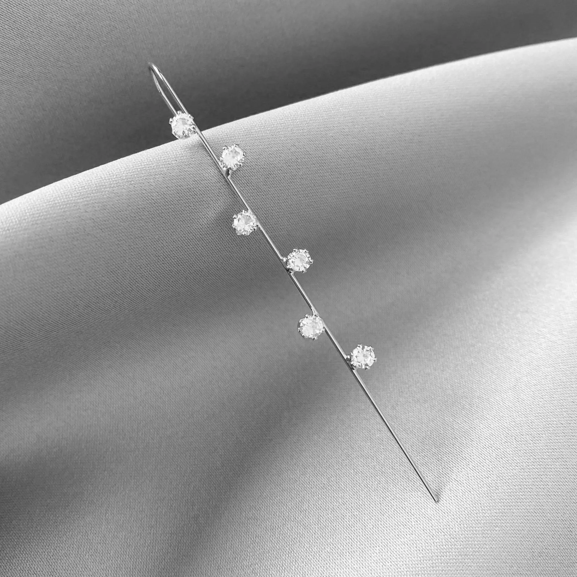 Wholesale Zircon diamond earrings ear hanging style personalized piercing ear needle