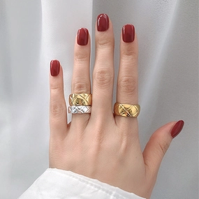 Wholesale 18K Gold Plated Stainless Steel Halo Ring