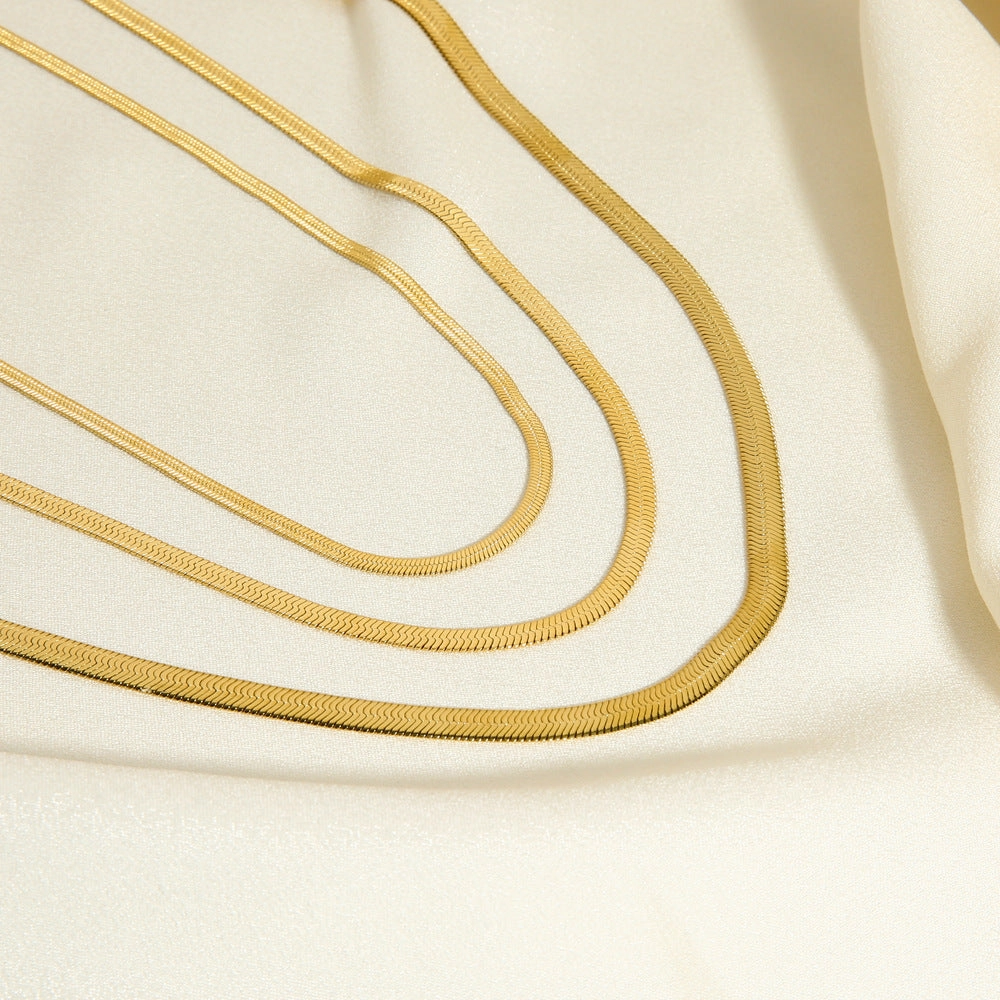 Wholesale 18K Gold Titanium Steel Twisted Ladies Temperament Versatile High-grade Flat Snake Bone Chain Necklaces