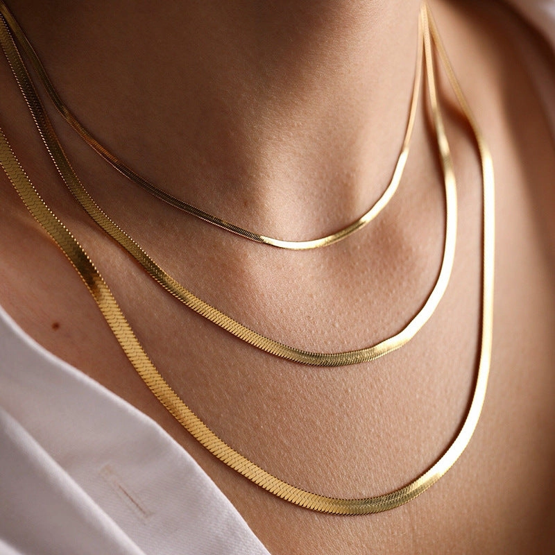 Wholesale 18K Gold Titanium Steel Twisted Ladies Temperament Versatile High-grade Flat Snake Bone Chain Necklaces