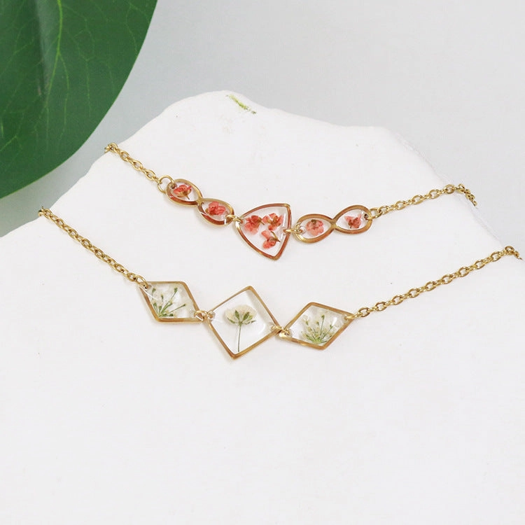 Wholesale 6PCS Gold Plated Dried Flower Transparent Resin Bracelet