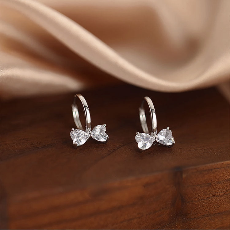 Wholesale 925 Sterling Silver Heart-shaped Zircon Earrings