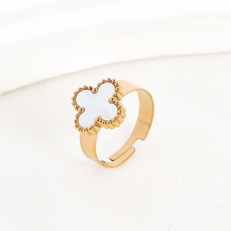 Wholesale Adjustable Size Waterproof and Sweat Resistant Titanium Steel Clover Ring