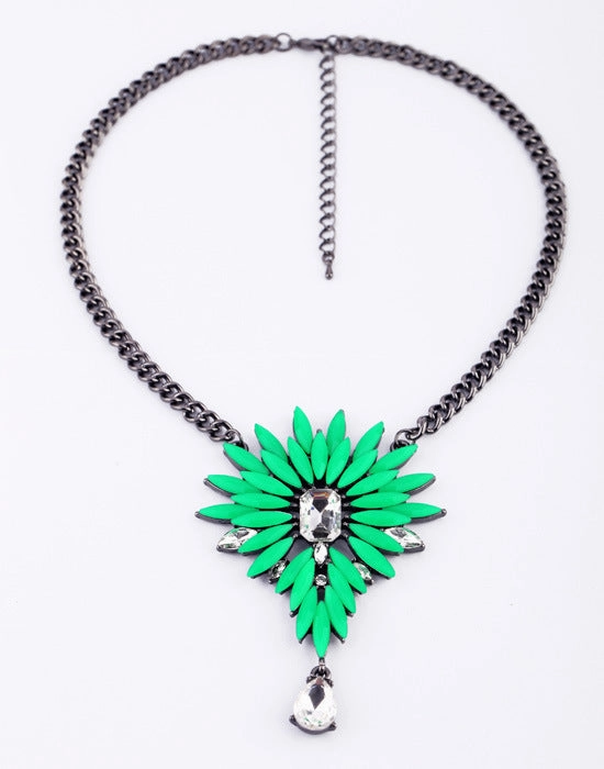 Wholesale Alloy Crystal Flower Necklace