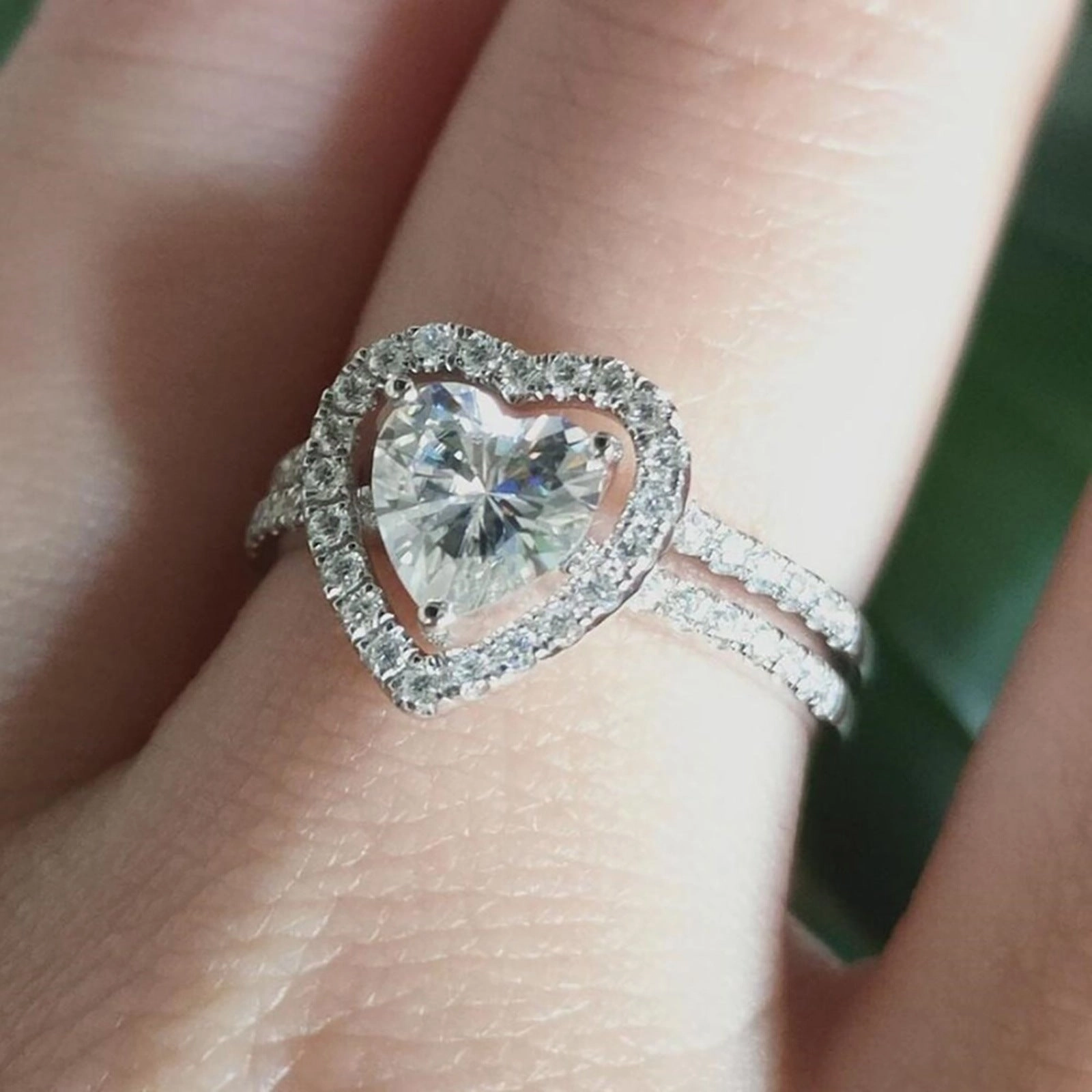 Wholesale Alloy Diamond Heart Love Versatile Ring