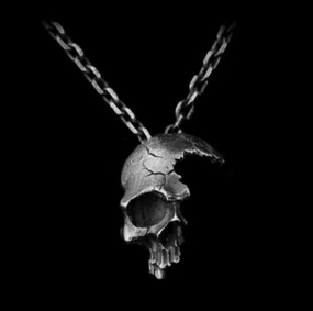 Wholesale Alloy Gothic Half Face Skull Necklace
