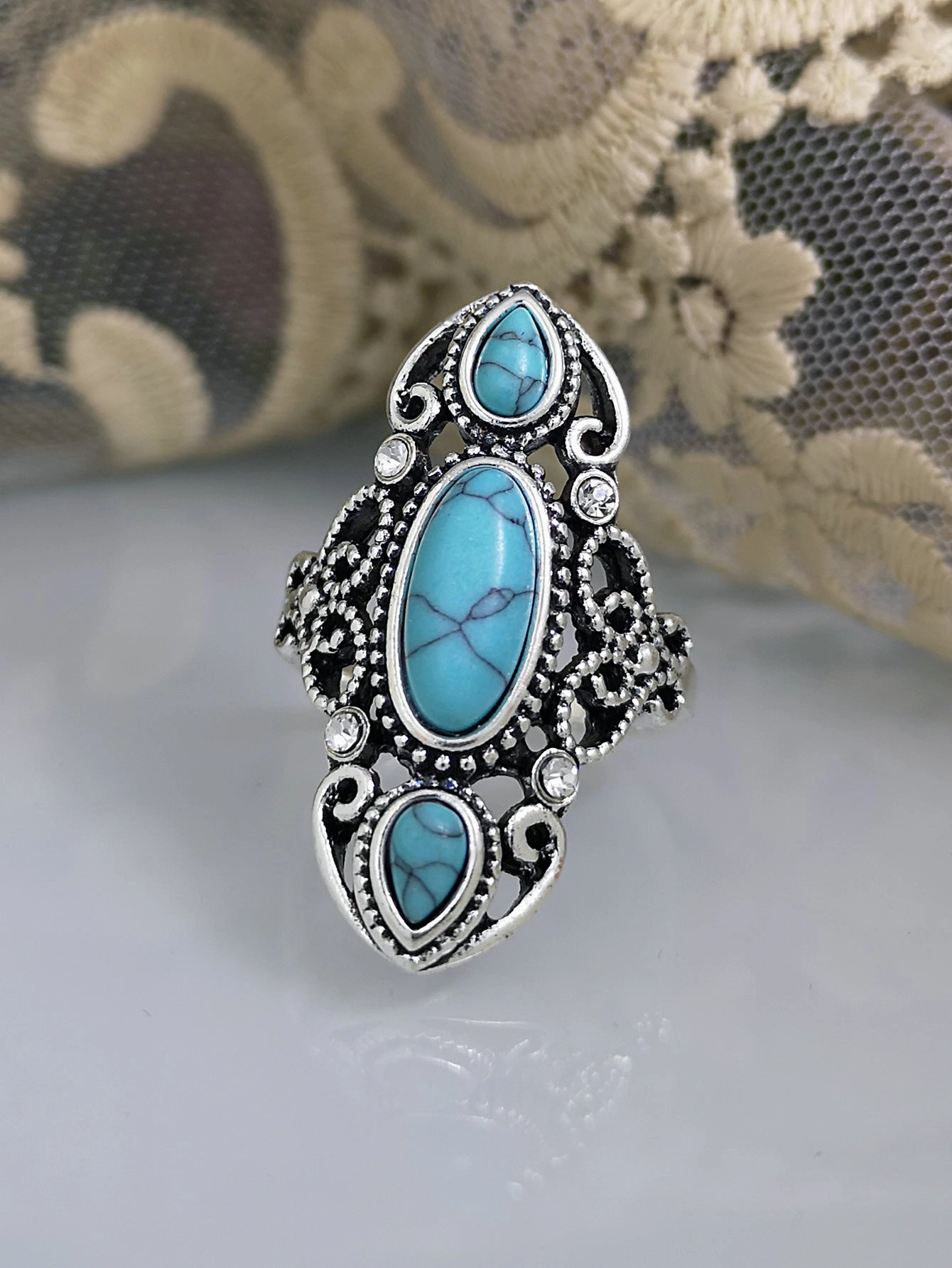 Wholesale Alloy Hollow Carved Lapis Lazuli Ring
