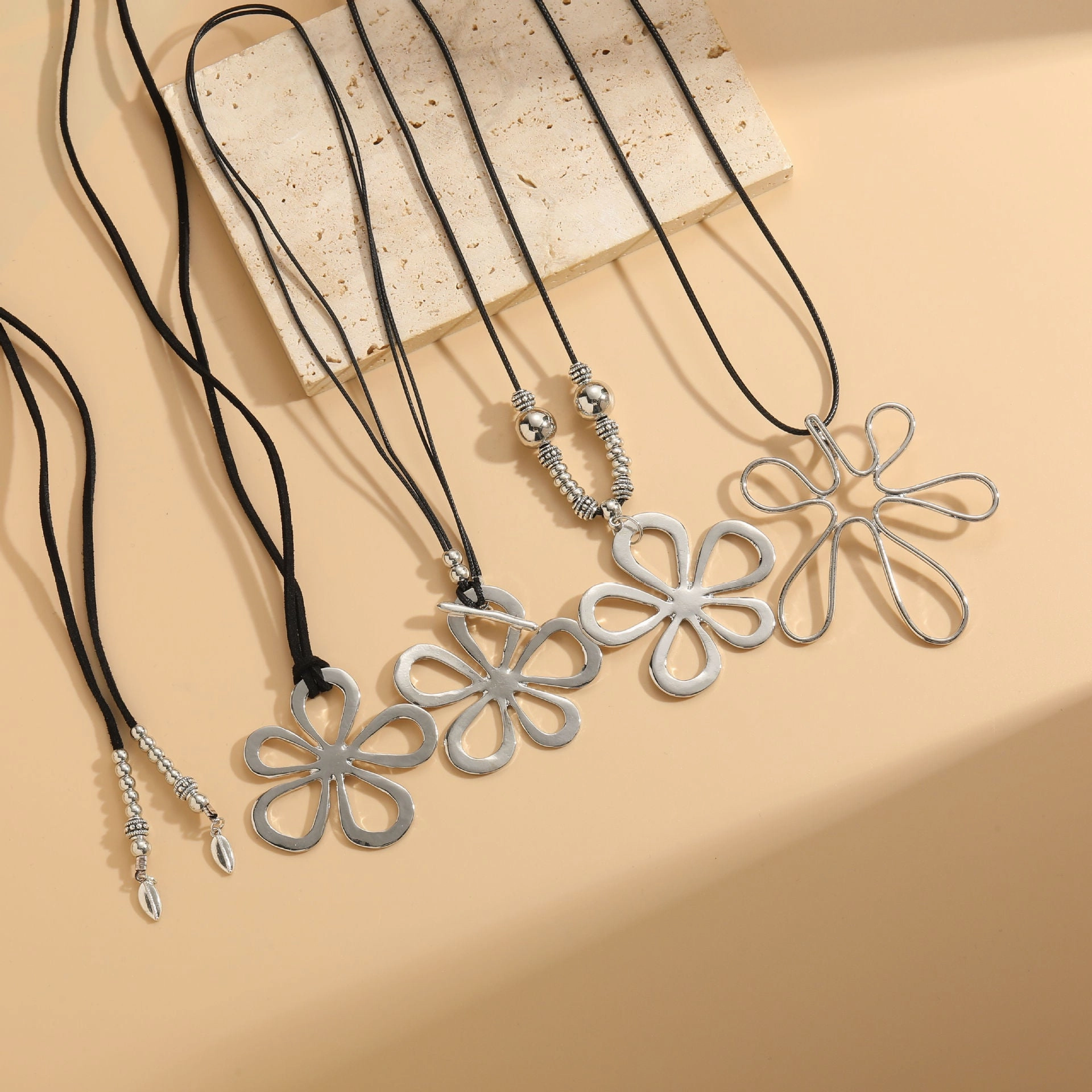 Wholesale Alloy Korean Velvet Wax Rope CCB Hollow Big Flower Pendant Necklaces