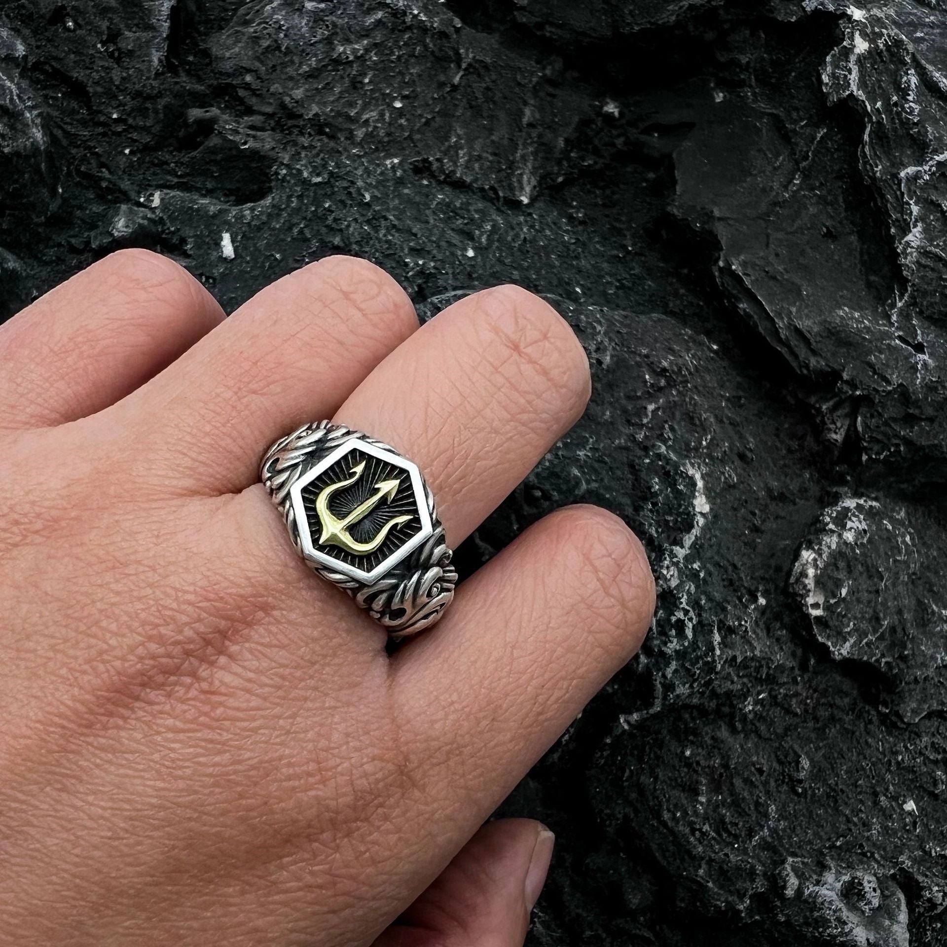 Wholesale Alloy Ocean Trident Poseidon Ring
