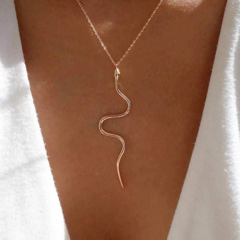 Wholesale Alloy Snake Element Necklace