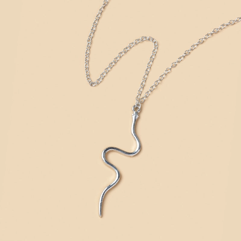 Wholesale Alloy Snake Element Necklace