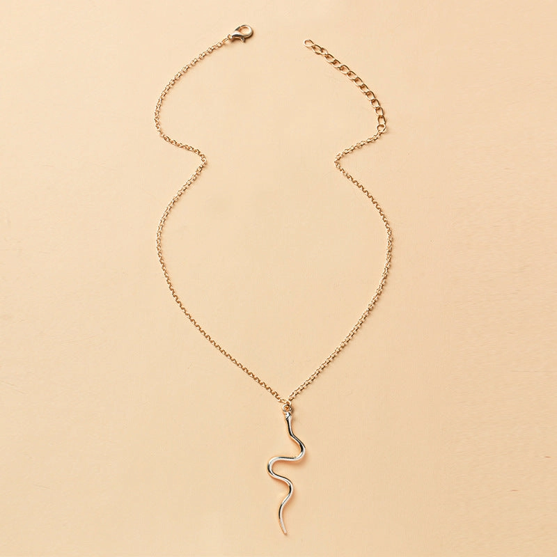 Wholesale Alloy Snake Element Necklace
