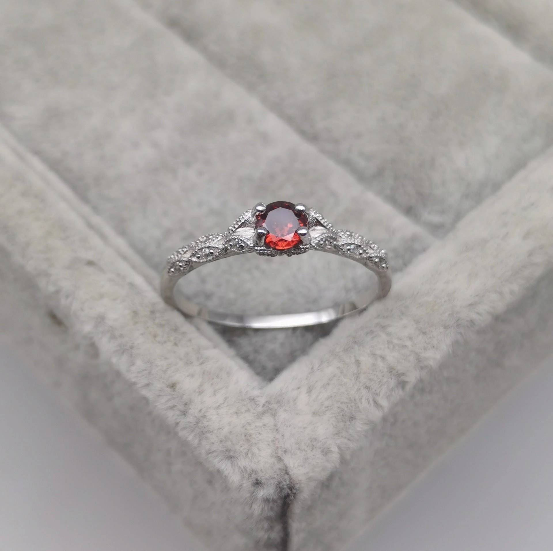 Wholesale Amethyst Zircon Alloy Rings