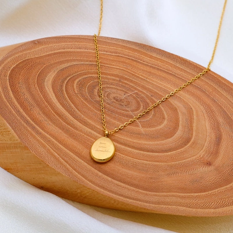 Wholesale Antique Style Titanium Steel Gold-plated European and American Fashionable Temperament Necklaces