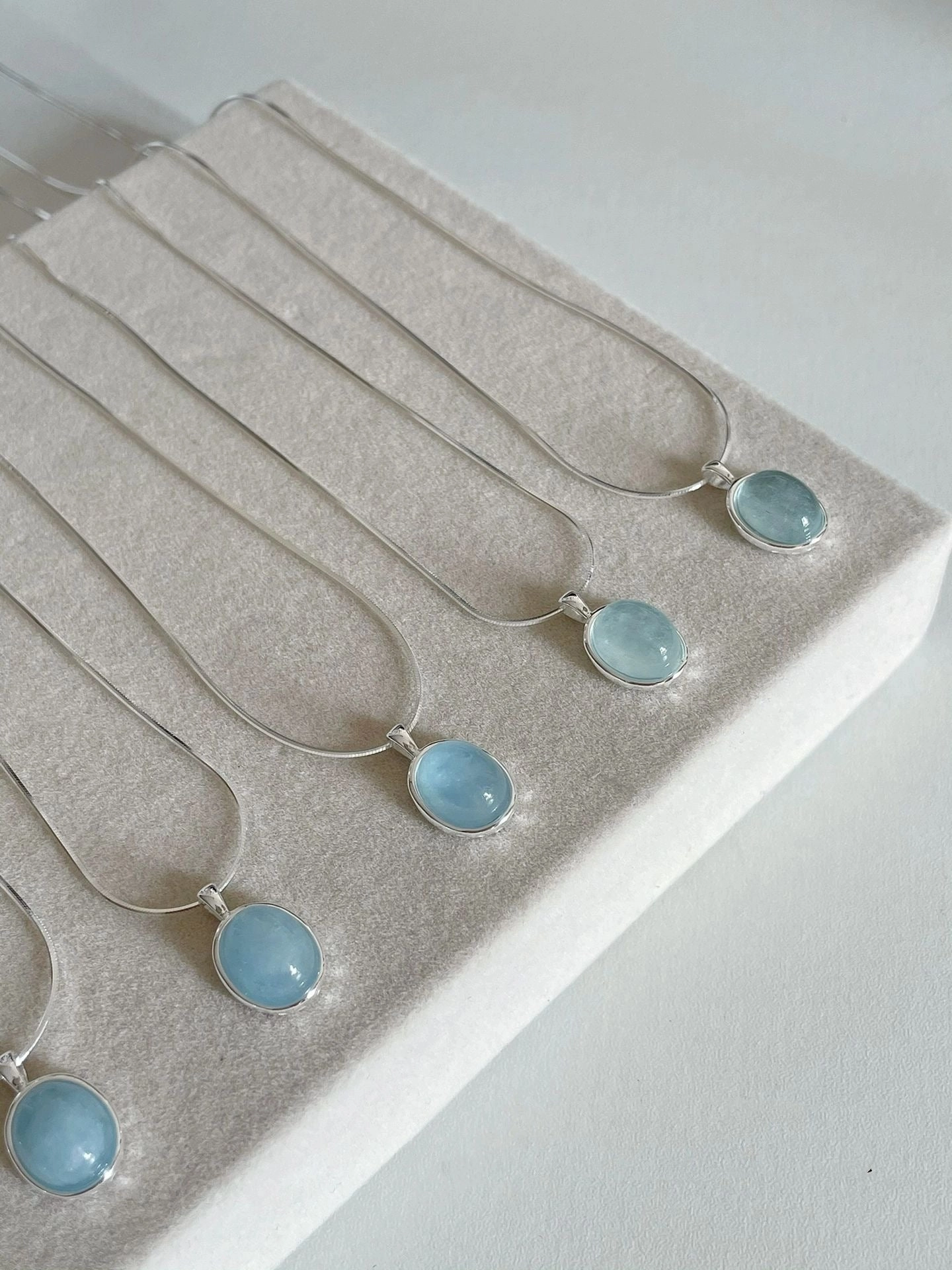 Wholesale Aquamarine Silver Necklaces