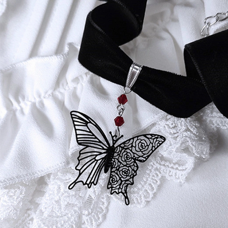 Wholesale Black Cutout Butterfly Velvet Alloy Necklaces