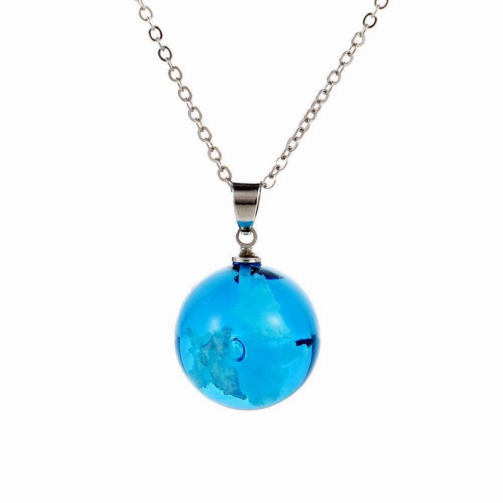 Wholesale Blue Sky and White Clouds Transparent Spherical Resin Pendant Creative Necklace