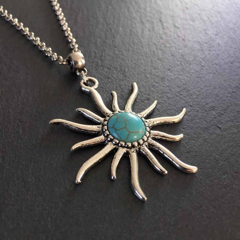 Wholesale Boho Sun Pendant Crackle Turquoise Alloy Necklaces