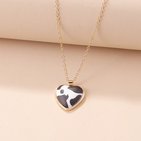 Wholesale Checkerboard Cow Pattern Resin Heart Pendant Necklaces