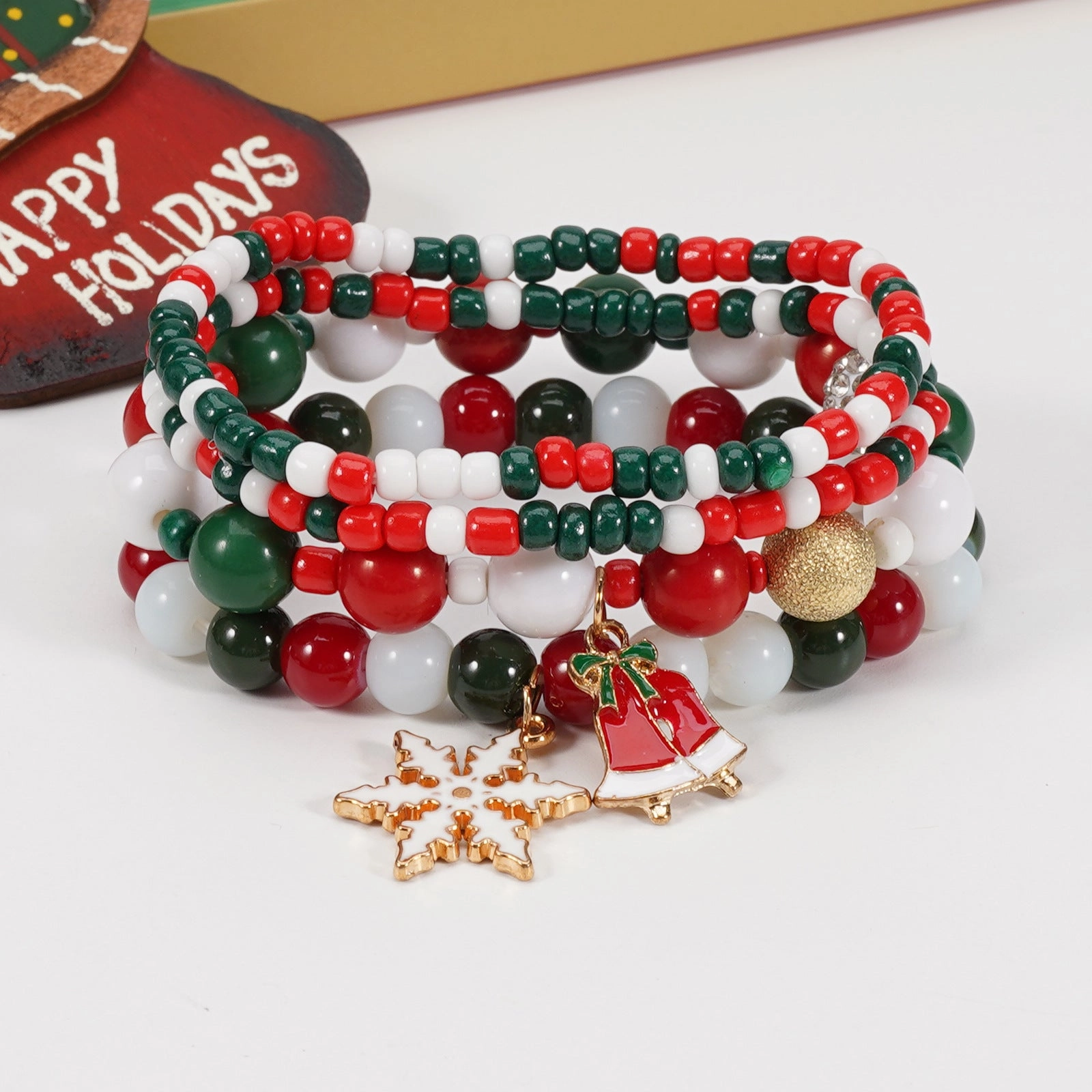 Wholesale Christmas Snowman Snowflake Christmas Tree Old Man Deer Hat Pendant Elastic Rope Bracelet